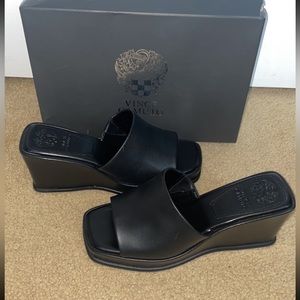 Vince Camuto Womens Sandals